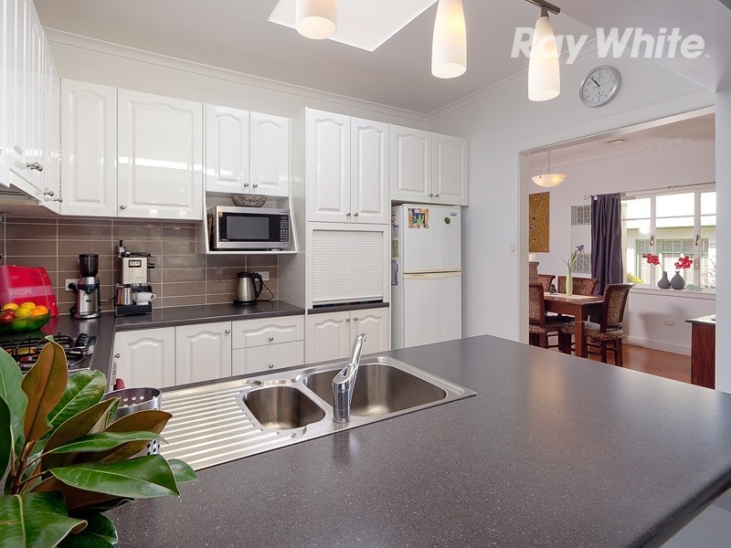 611 Lindsay Avenue, Albury NSW 2640