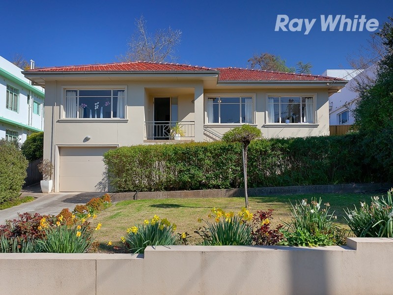 611 Lindsay Avenue, Albury NSW 2640