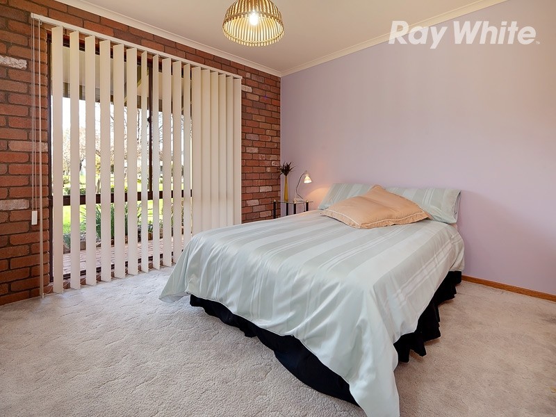 28 Clarke Street West, Howlong NSW 2643