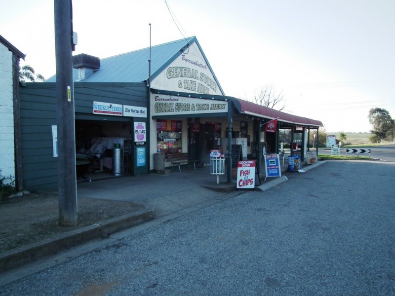 2 Urana Road, Burrumbuttock NSW 2642