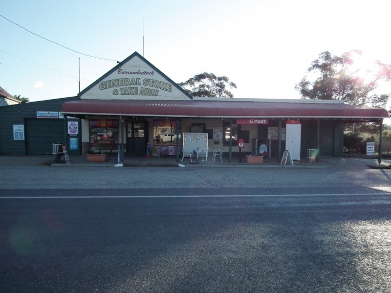 2 Urana Road, Burrumbuttock NSW 2642
