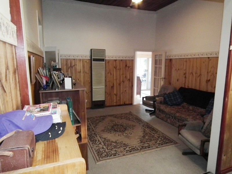 2 Urana Road, Burrumbuttock NSW 2642