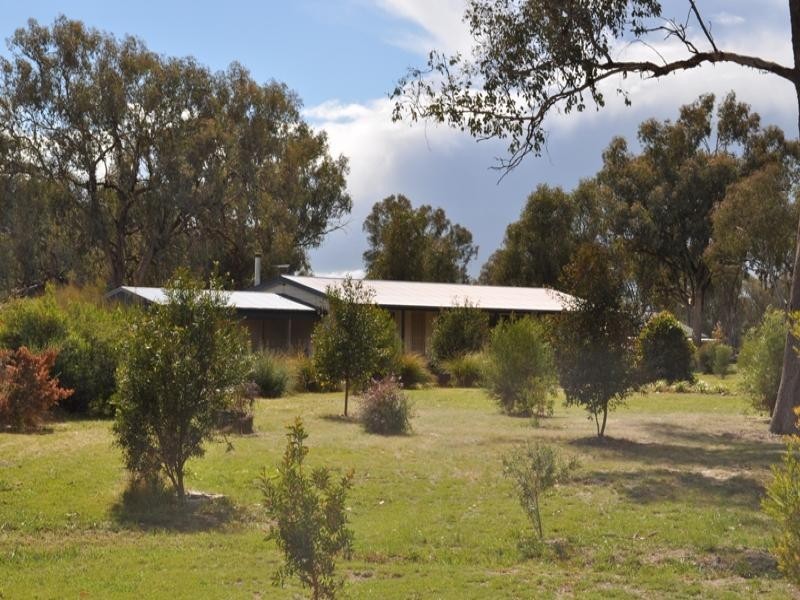 37 Drumwood Road, Jindera NSW 2642
