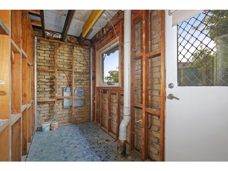 450 Dale Crescent, Lavington NSW 2641