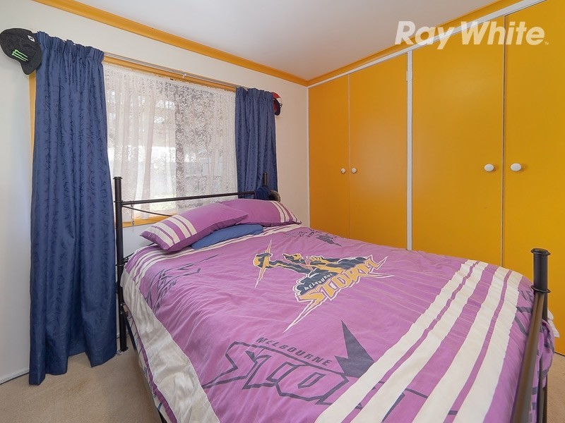 86 Hammer Street, Howlong NSW 2643