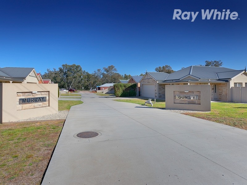 2/103 Pearce Street, Howlong NSW 2643