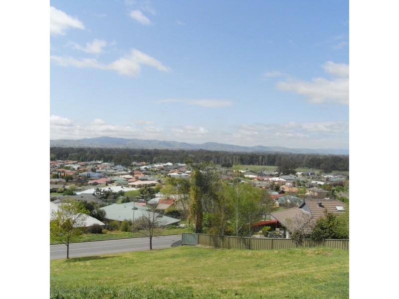 35 Grandview Terrace, East Albury NSW 2640