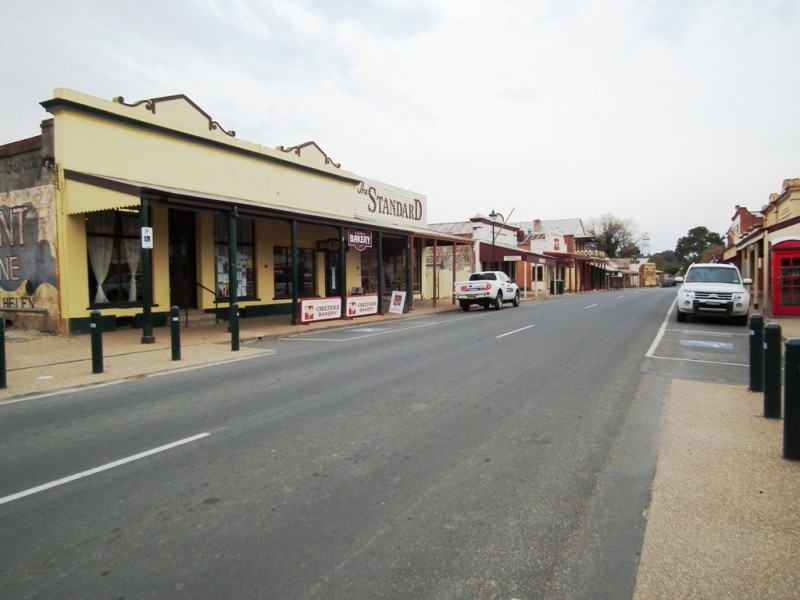 27-29 Conness Street, Chiltern VIC 3683