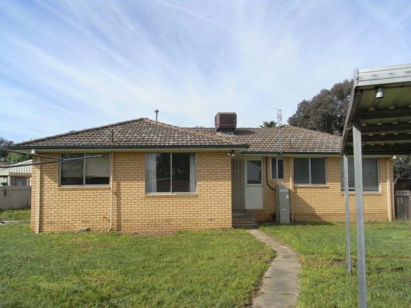 6 Crackenback Street, Thurgoona NSW 2640