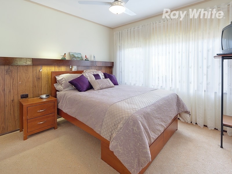 99 Pell Street, Howlong NSW 2643