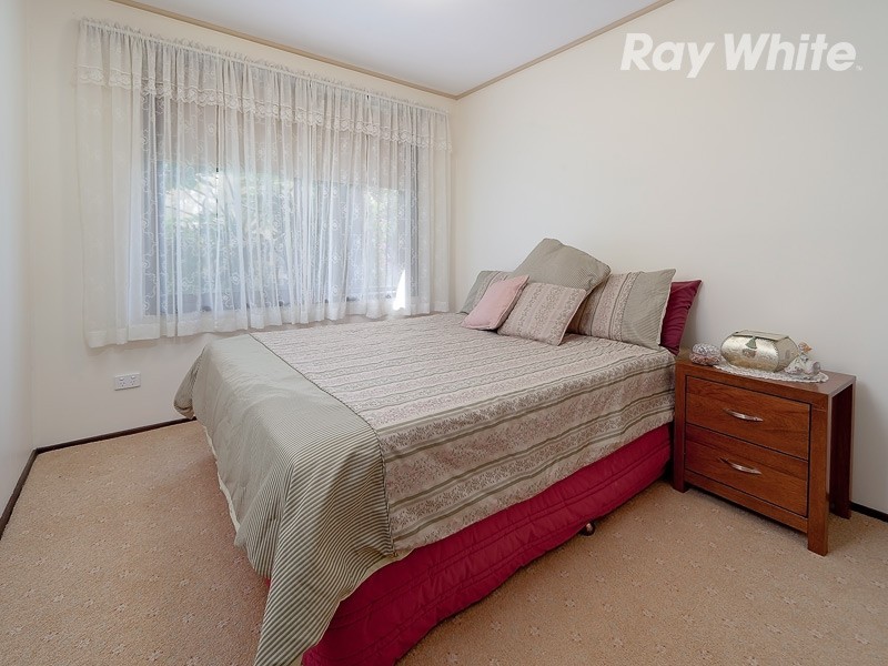 99 Pell Street, Howlong NSW 2643