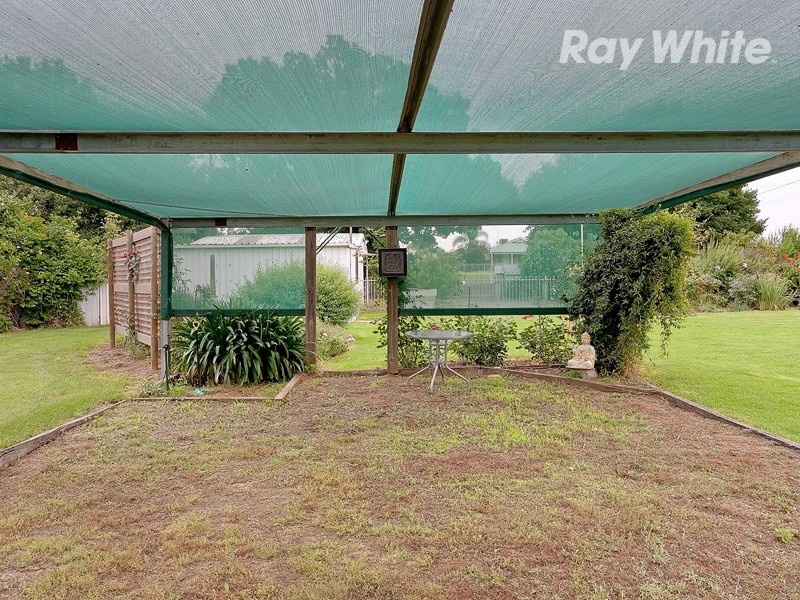 42 Russell Street, Howlong NSW 2643