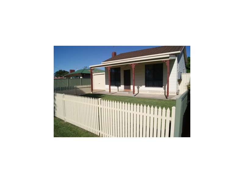 1/451 Kemp Street, Lavington NSW 2641