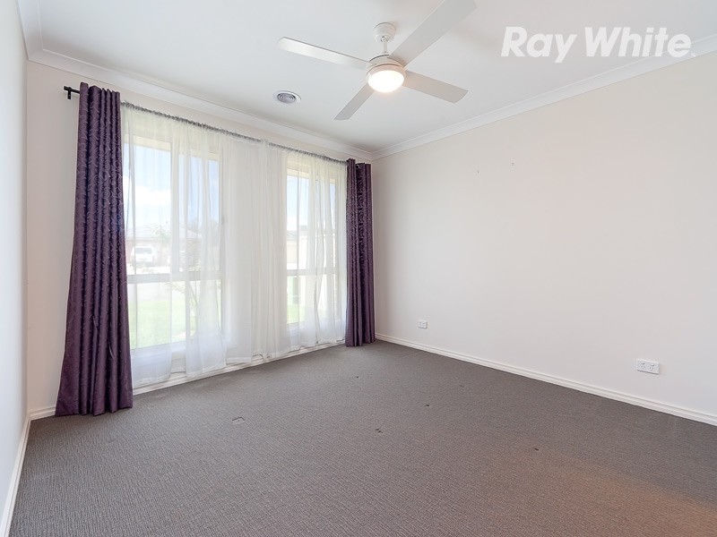 8 Lawrence Court, Jindera NSW 2642