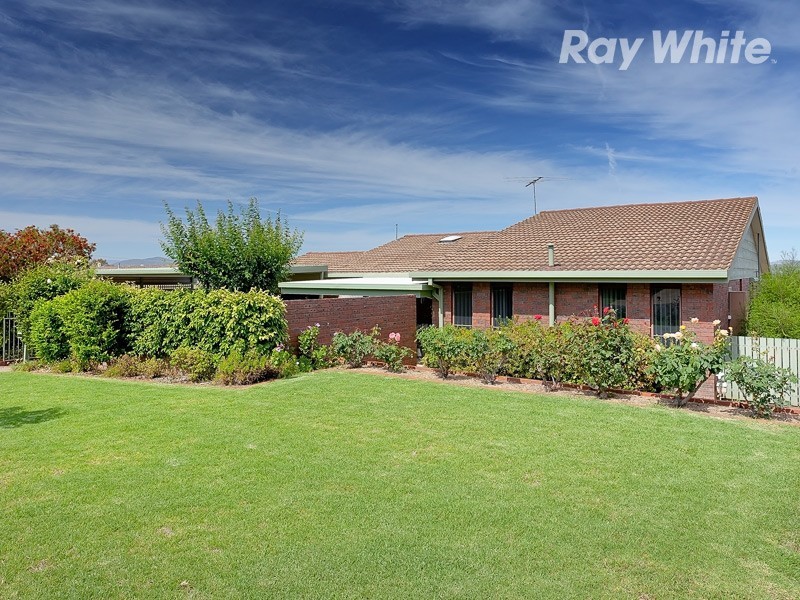 277 Tracy Street (Quicks Hill), Lavington NSW 2641
