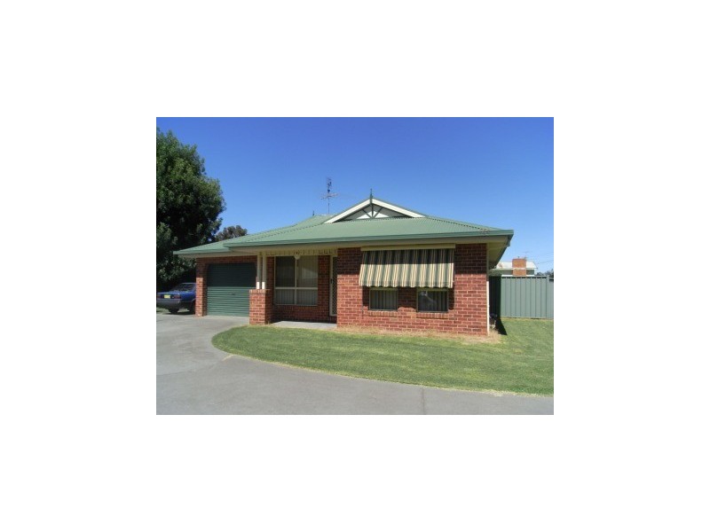 8/495 Rose Street, Lavington NSW 2641