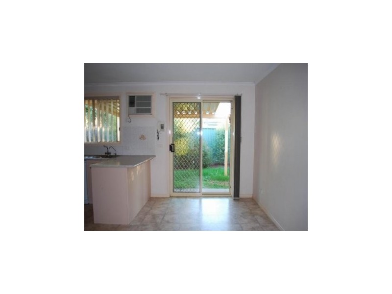 8/495 Rose Street, Lavington NSW 2641