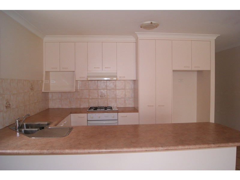 3/546 Kotthoff Street, Lavington NSW 2641