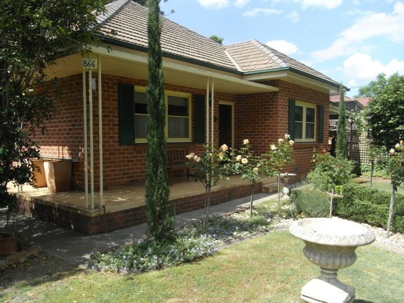 866  Frauenfelder Street, Albury NSW 2640