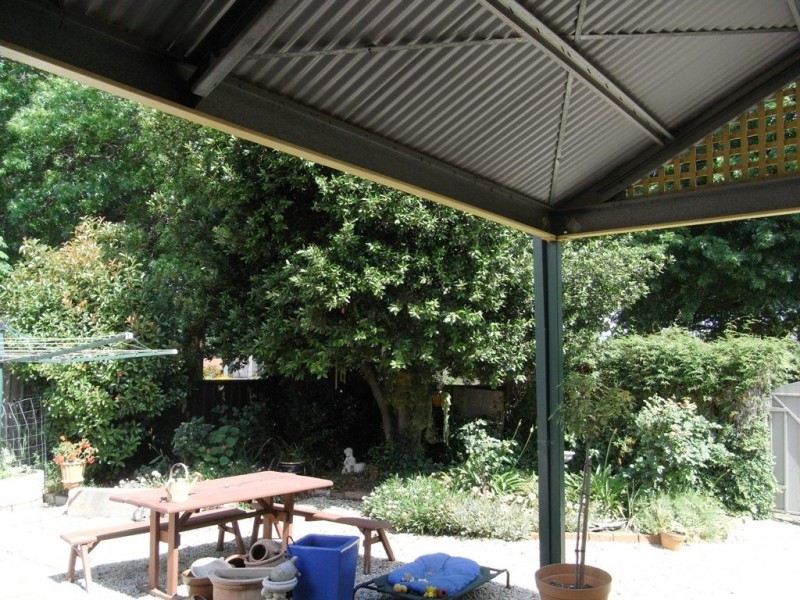 866  Frauenfelder Street, Albury NSW 2640