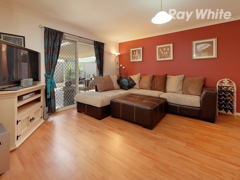 20 Faithful Street, Lavington NSW 2641