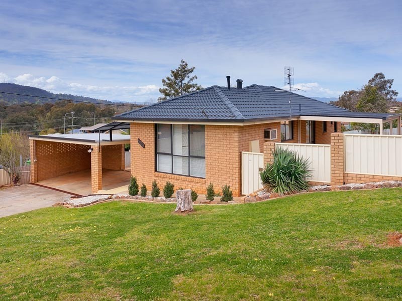 520 Munro Street, Hamilton Valley NSW 2641