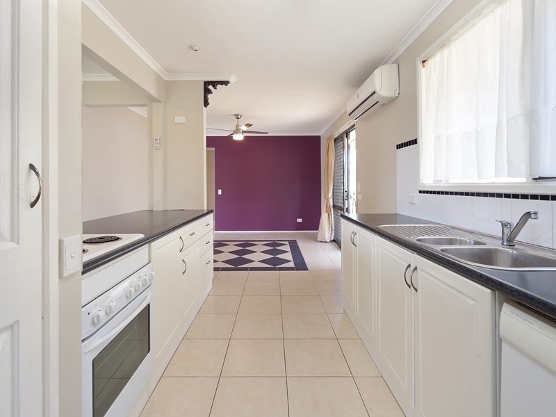 520 Munro Street, Hamilton Valley NSW 2641