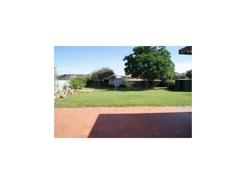 40 St Andrews Circuit, Thurgoona NSW 2640