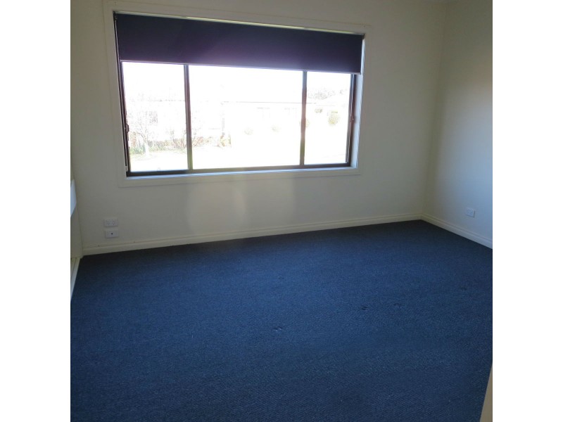 1/38 Klinberg Road, West Albury NSW 2640