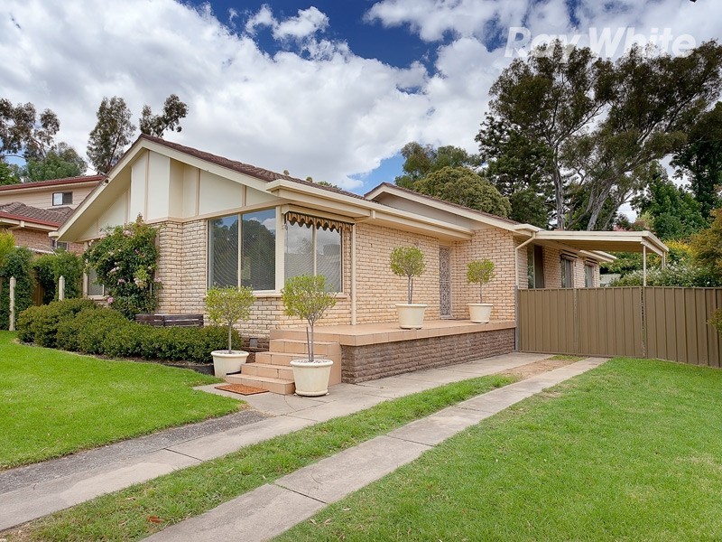 355 Woodstock Court, East Albury NSW 2640