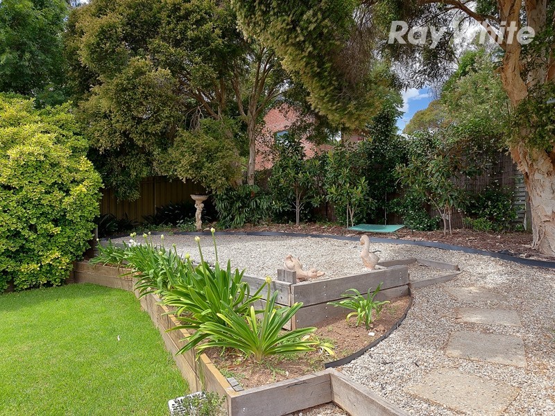 355 Woodstock Court, East Albury NSW 2640