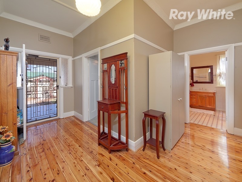 512 Crisp Street, Albury NSW 2640