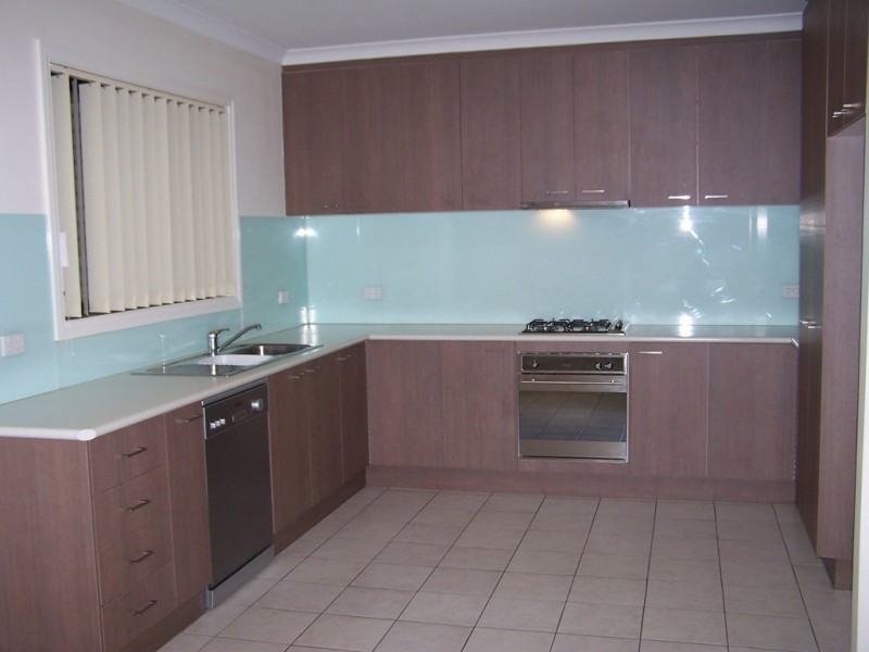 1/233 Vickers Road, Lavington NSW 2641