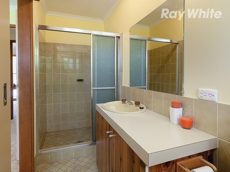 103 Hawkins Street, Howlong NSW 2643