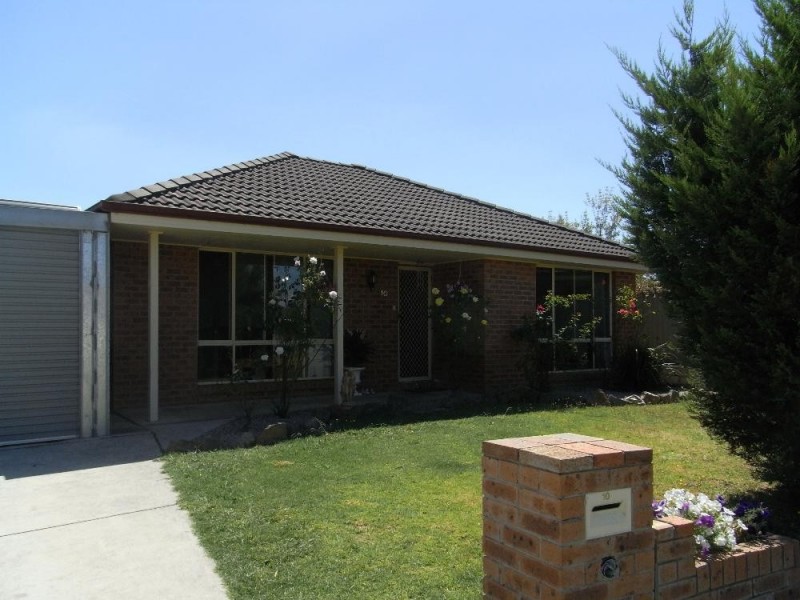 10 Nardoo Court, Thurgoona NSW 2640