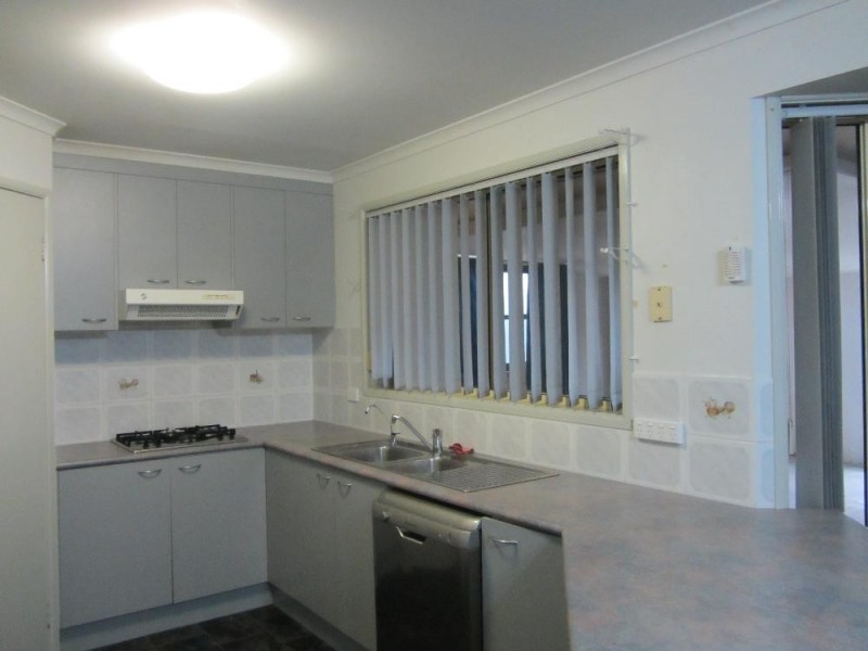 10 Nardoo Court, Thurgoona NSW 2640