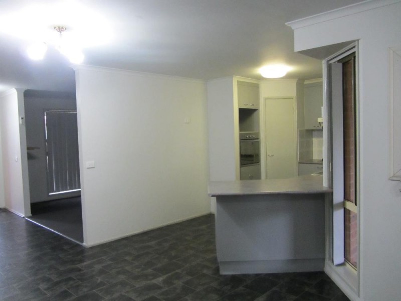 10 Nardoo Court, Thurgoona NSW 2640