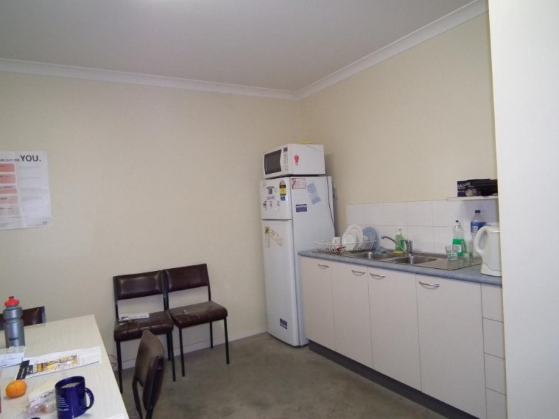 Shop 1/919 Calimo Street, North Albury NSW 2640