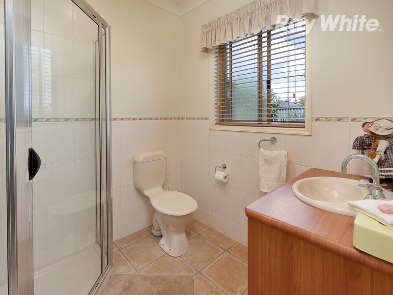 122 Pearce Street, Howlong NSW 2643