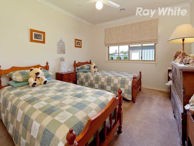 122 Pearce Street, Howlong NSW 2643