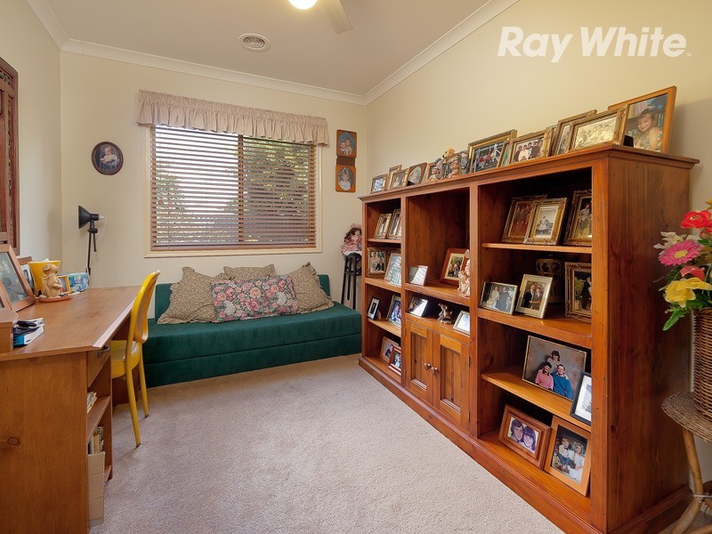 122 Pearce Street, Howlong NSW 2643