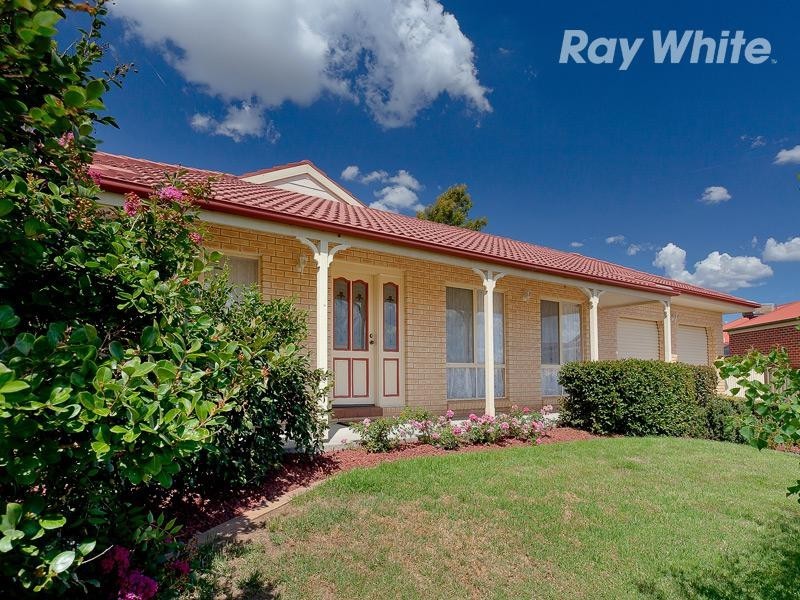 14 Chelsea Court, West Albury NSW 2640