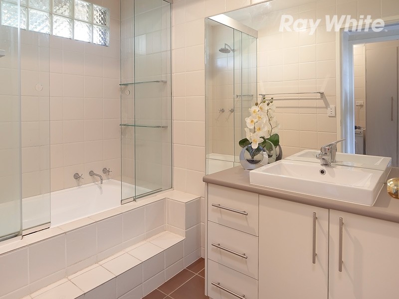 385 Avro Street, East Albury NSW 2640