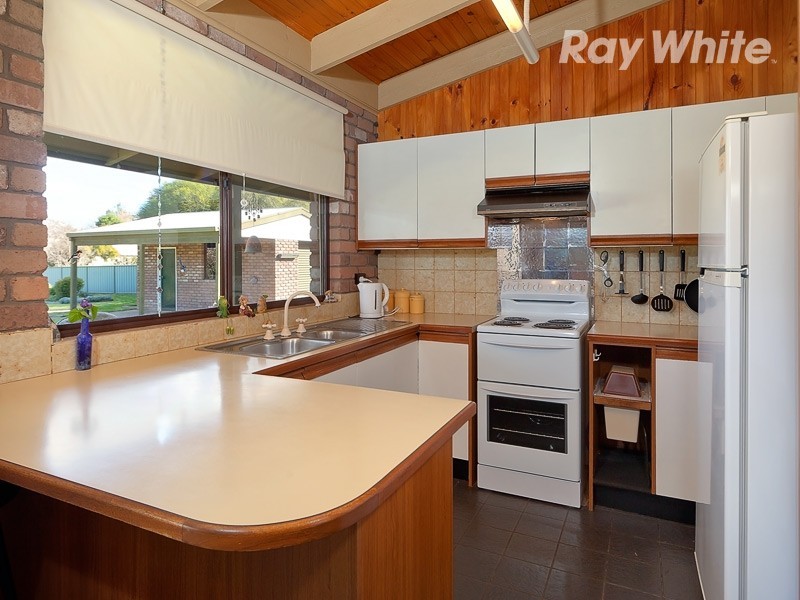 28 Clarke Street West, Howlong NSW 2643
