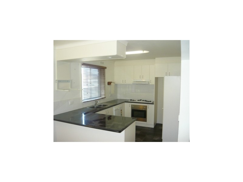 411 Douglas Road, Lavington NSW 2641