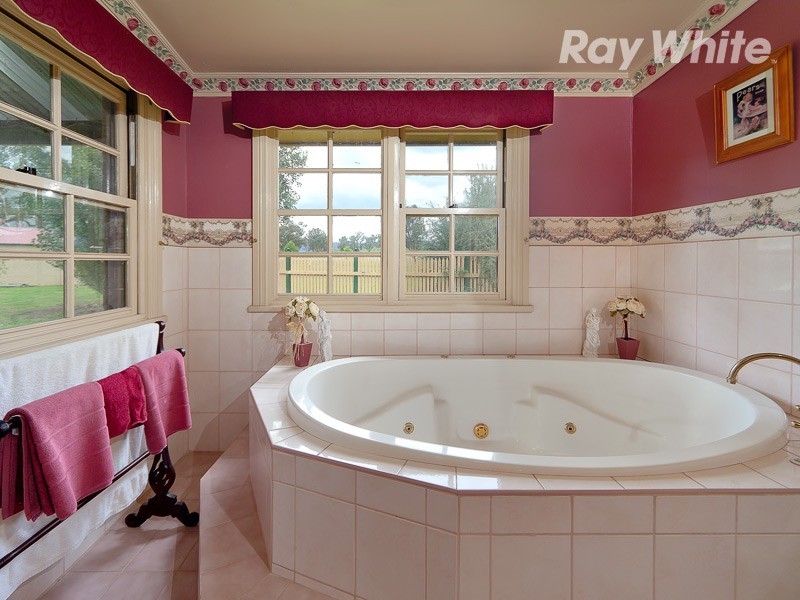 7 Coach Road, Gerogery NSW 2642