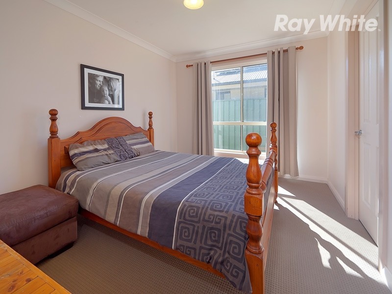 144 Kennedy Street, Howlong NSW 2643