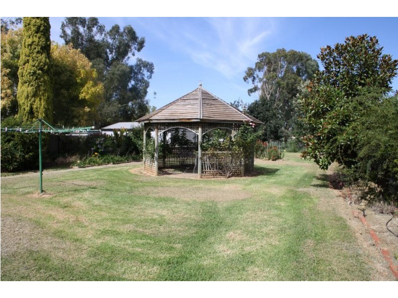 34 Kennedy Street, Howlong NSW 2643