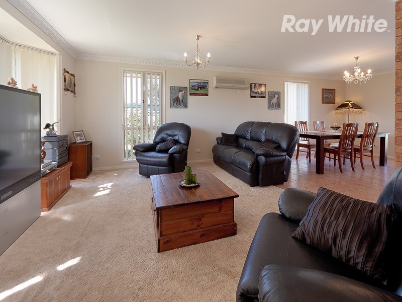 125 Larmer Street, Howlong NSW 2643