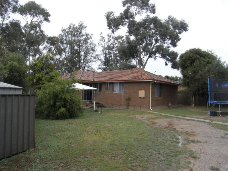 13 TableTop Court, Thurgoona NSW 2640